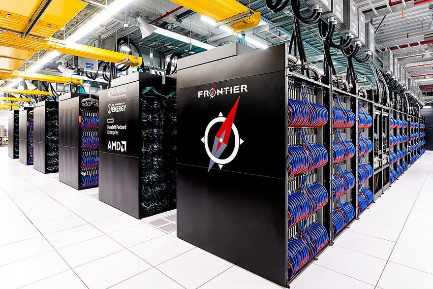 Frontier_Supercomputer_2.width-8800311.jpg